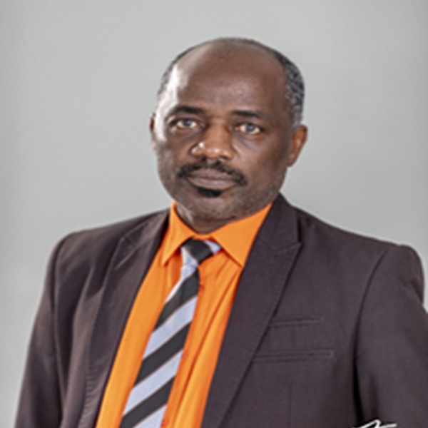 Mr. B. Chinhengo 
